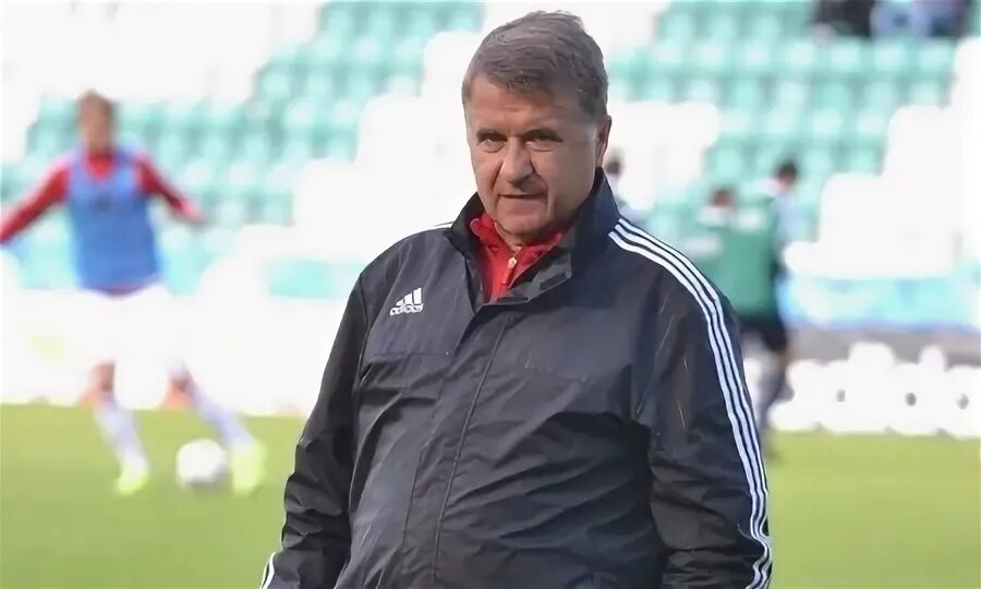 Тренер ушел. Талалаев - тренер фк торпедо. Тренер команды австралии чм по футболу. Сиганд. Тренер ушел.