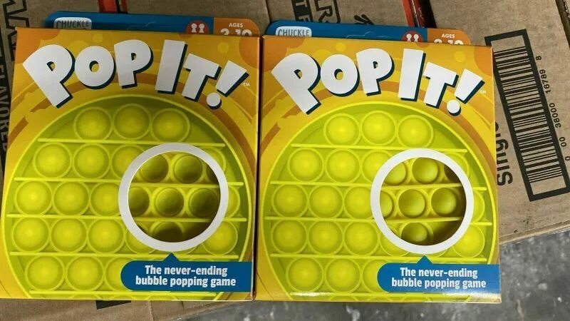 Стоит поп ит. Pop it игра. виды pop it. шарик поп ит. недорогой pop it.