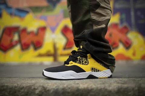 Желтый последний размер dc shoes