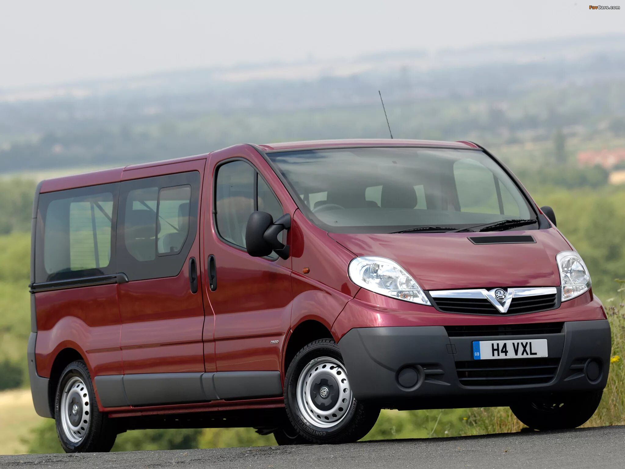 Opel Vivaro Ниссан. Opel Vivaro Nissan Primastar Renault Trafic. Opel Vivaro II. Opel Vivaro 2006.