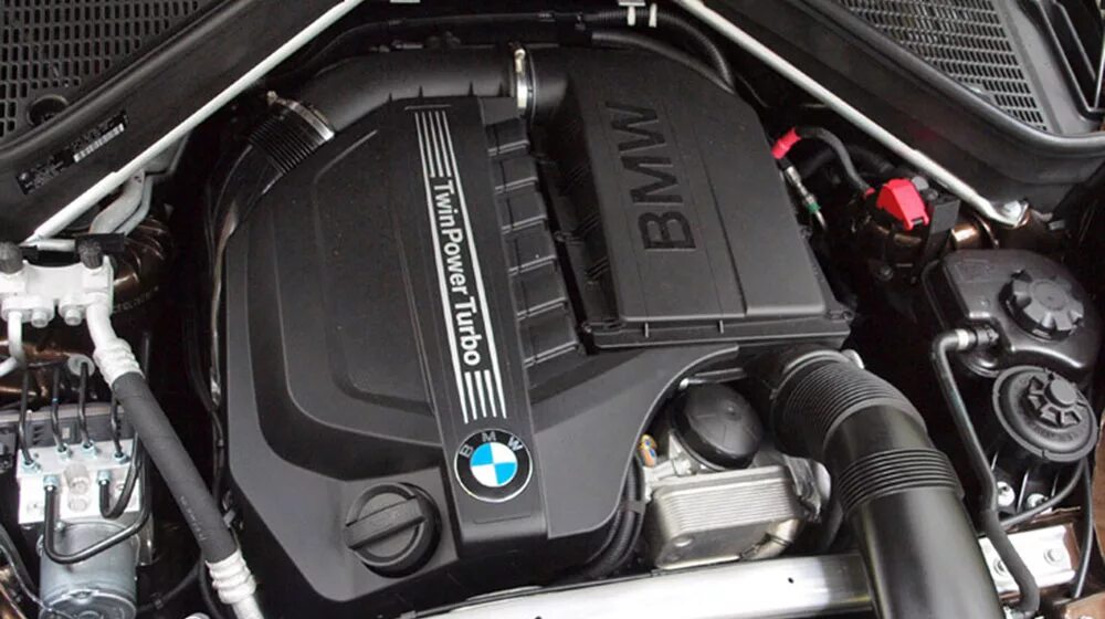 Двигатель бмв х3 2.0. BMW x6 двигатель n55. N55 двигатель БМВ x6. Двигатель n55 BMW x5. X6 n55.