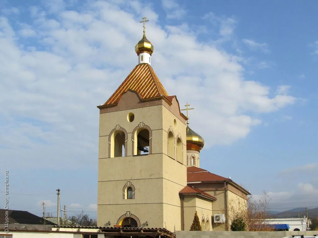 церковь на ул шевченко севастополь. храм сергия радонежского севастополь. храм в севастополе на шевченко сергия радонежского. храм сергия севастополь. парк рядом с храмом сергия радонежского севастополь.