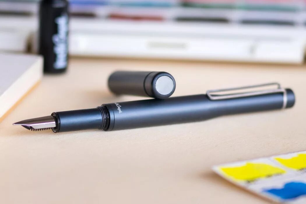 These pens. Fountain pen. future pen. these are pens.