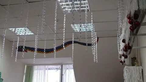 Как украсить потолок