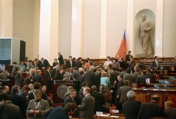 1 июня 1990. Vi съезд народных депутатов РФ. 12 Июня 1990 года съезд народных депутатов РСФСР. III съезд народных депутатов РСФСР. Чрезвычайный съезд народных депутатов 1993.