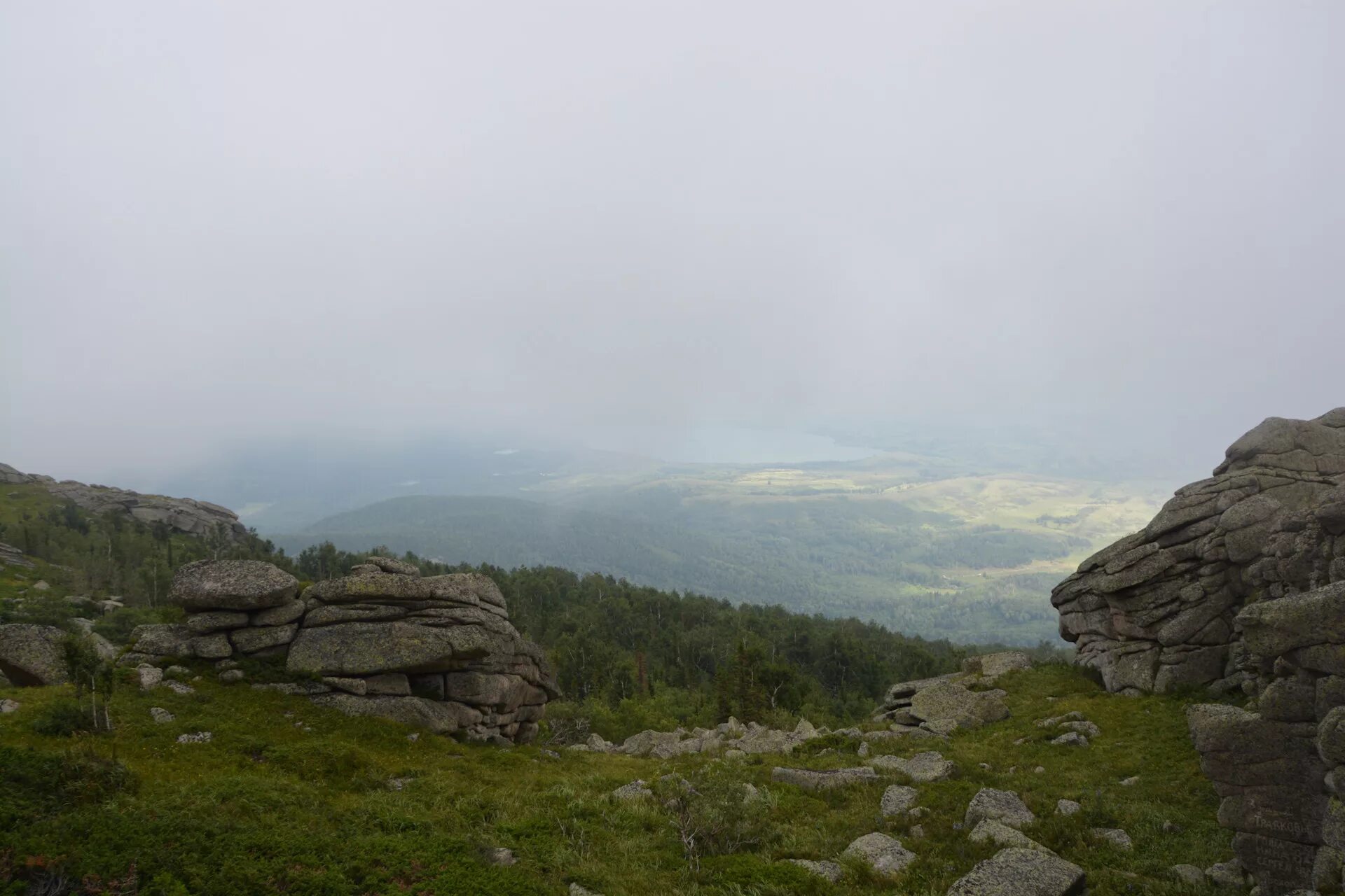 Первая синюха краснодарский край. Река Синюха Украина. Село первая Синюха. Дорога на синюху через белое озеро. Курганы в Подгорной Синюхе.