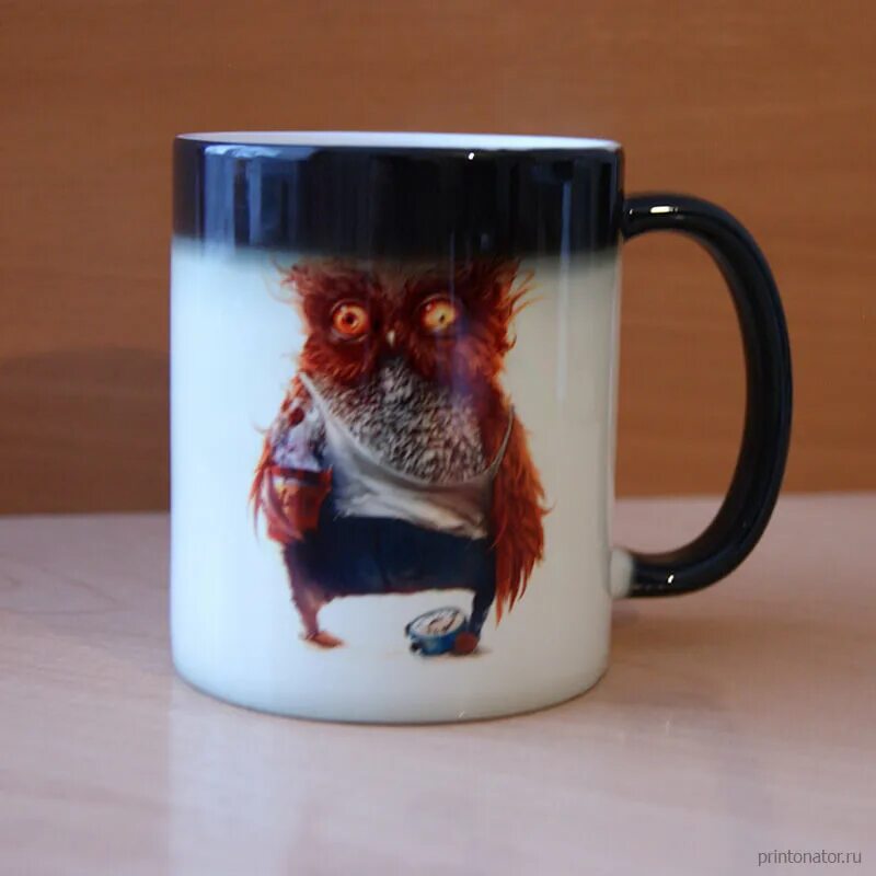 Кружка меняющая рисунок. Кружка с проявляющимся рисунком. кружка хамелеон. смешные кружки хамелеон. крутые принты на кружках.