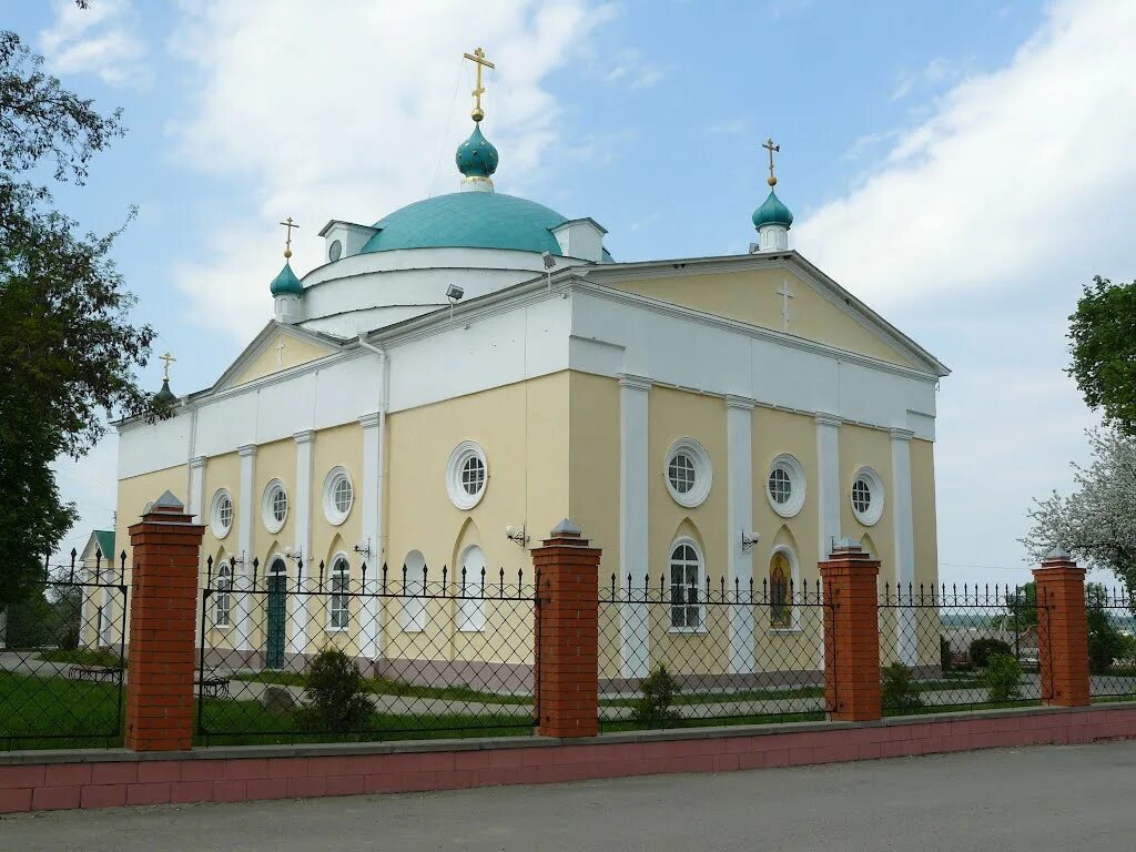 П ракитное белгородской. Церковь Ракитное Белгородской области. Храм п.Ракитное. Храм в Ракитном Белгородской. Свято Никольский храм Ракитное.