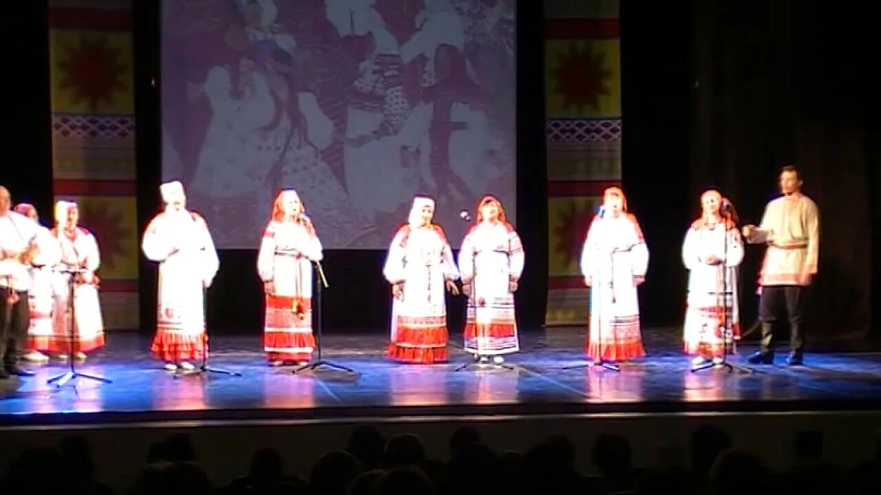 Удомля концерт. Услада удомля. концертный зал цои удомля. фото ансамбля услада за столом.
