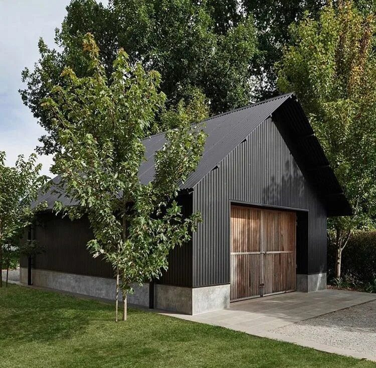 Стайки дома. Дом-сарай barn house. Сарай барнхаус. Беседка в стиле барнхаус barn house. Павильнисский региональный парк вильнюс.