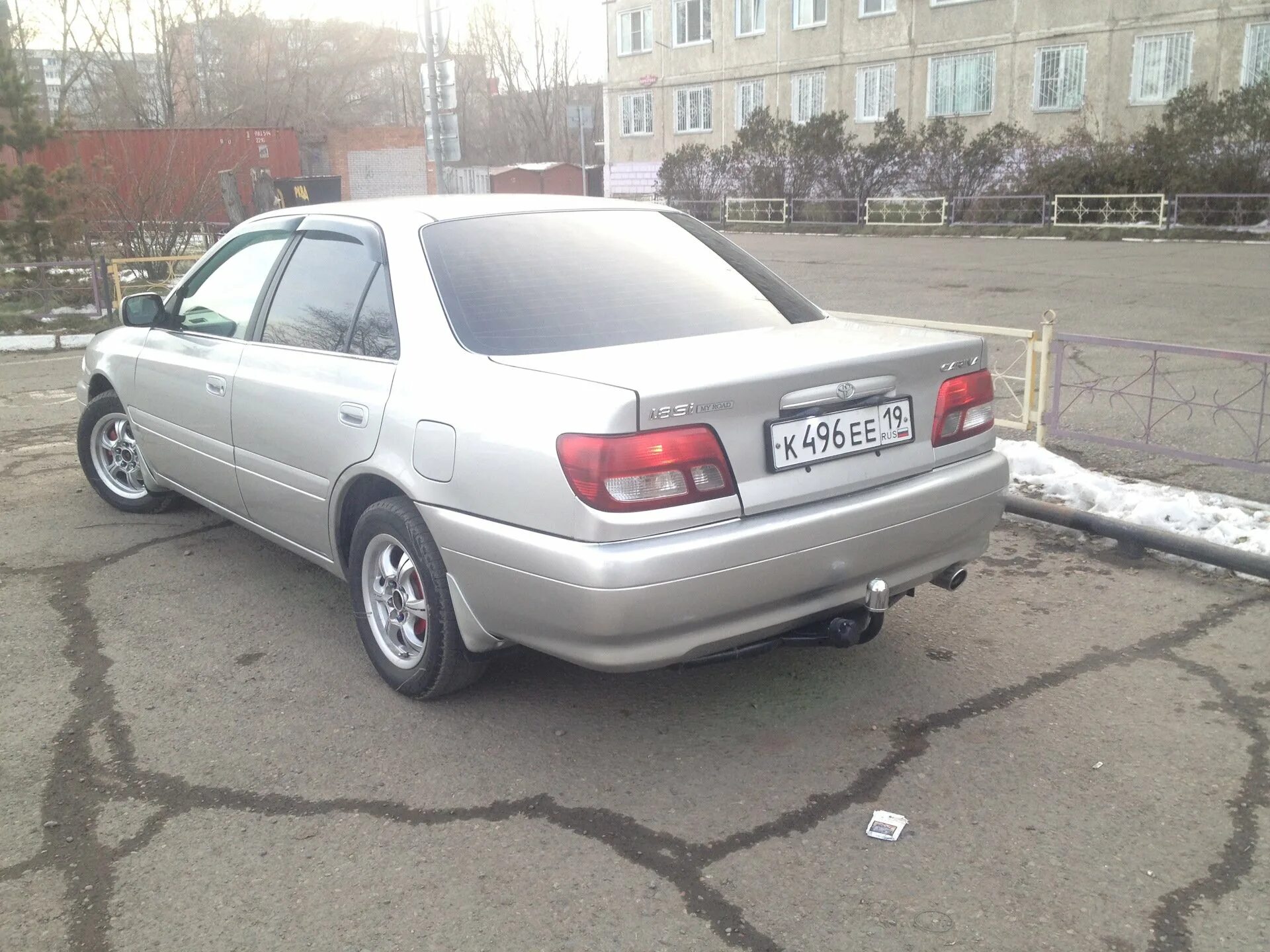 Carina at211. Toyota Carina at211.