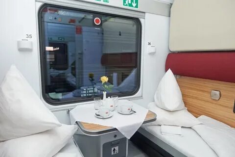 27 вагонов