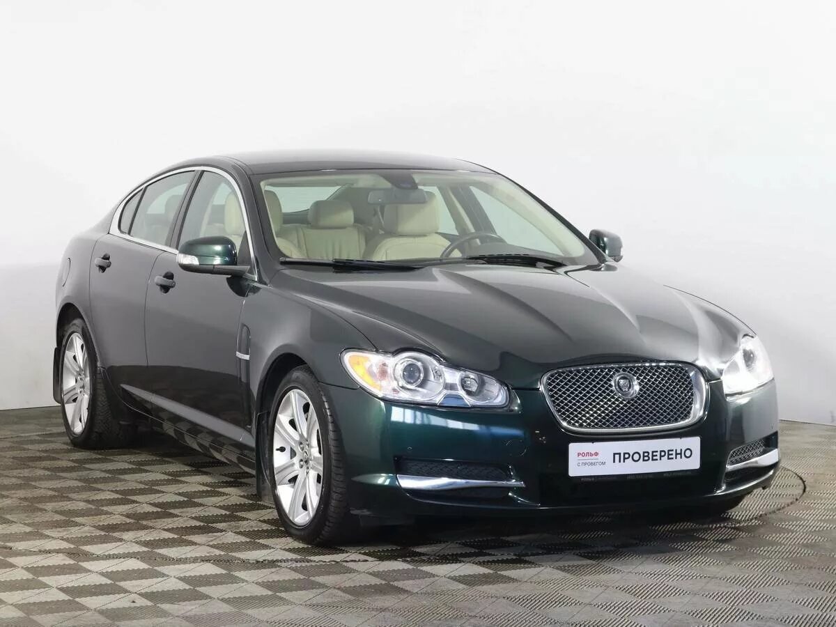 Jaguar 2008. Ягуар XF 1. Ягуар хф 2008. Ягуар XF 2008. Jaguar XF 1 поколение 2008.