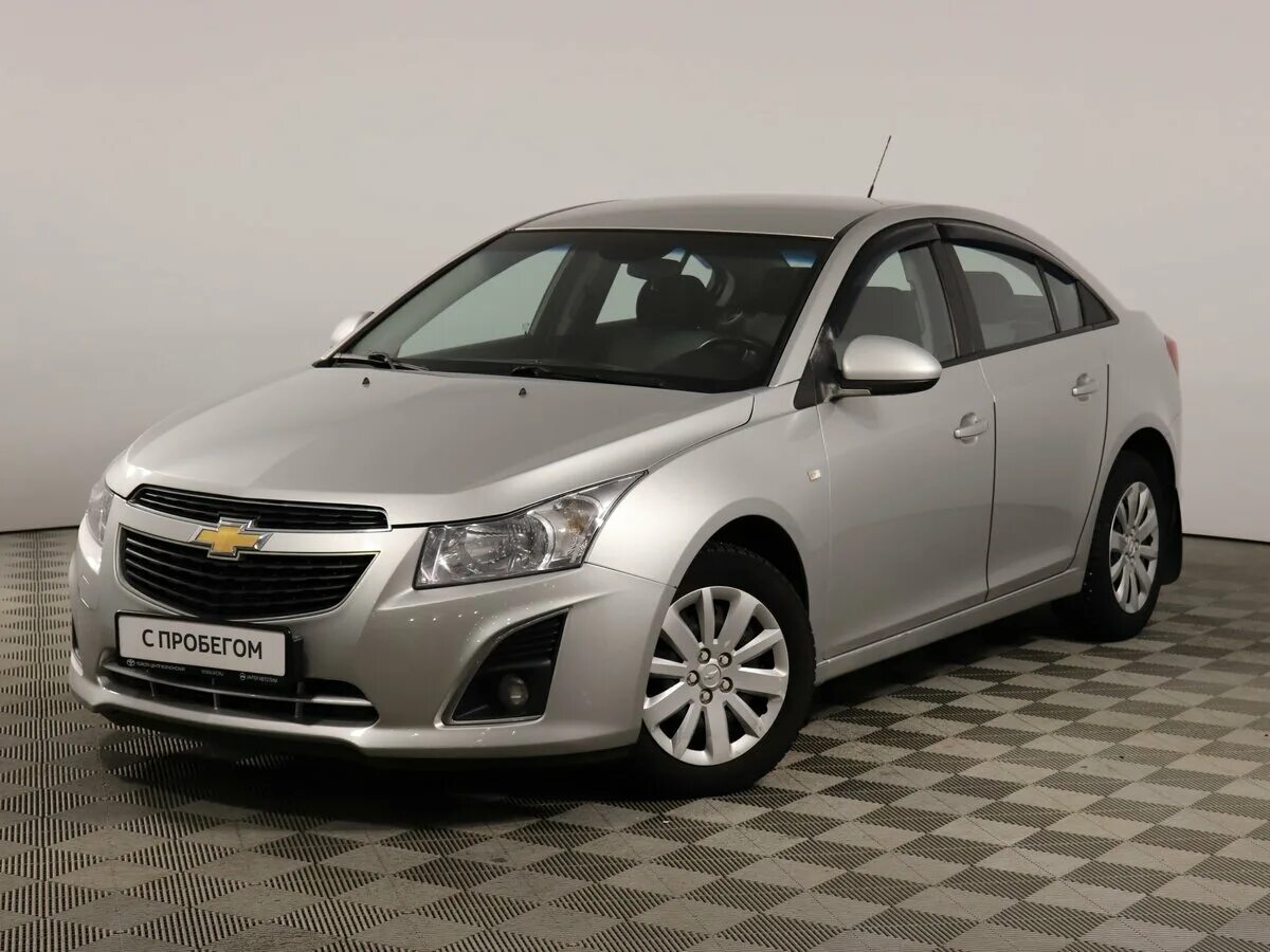 Шевроле круз б у купить. Chevrolet Cruze 2013. Chevrolet Круз 2013. Шевроле Круз 1.6. Шевроле Круз Рестайлинг 2013.