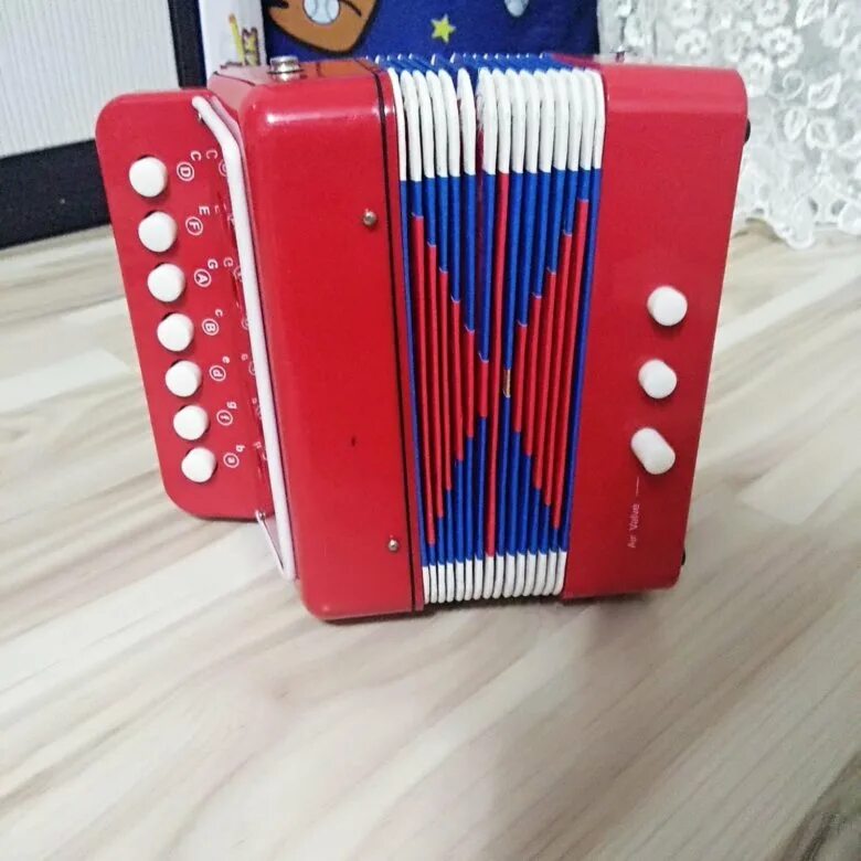 гармошки продаваемые гармошка. гармонь ливенская инструмент. гармошка для детей. ливенка гармонь. шуйская гармонь s32xl-a-bl.