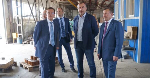 Предприятия города шахты. Шахтинский завод гидропривод. Шахты предприятие бтк. Завод плитки в шахтах юнитайл. Предприятия города шахты.