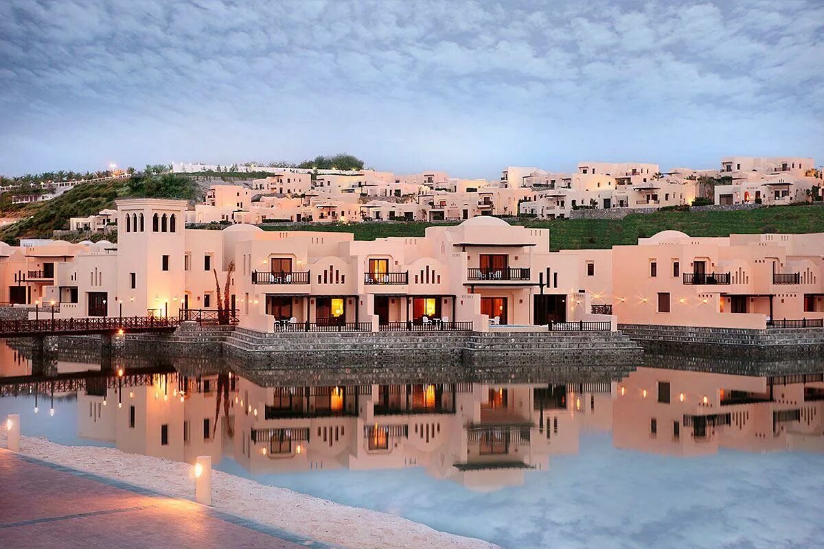 The cove rotana resort 5* рас-аль-хайма. The cove rotana resort 5* рас-эль-хайм. The cove rotana resort 5 оаэ рас-эль-хайма. Оаэ рэдиссон резорт рас аль хайма марджан. The cove rotana resort 5* рас-эль-хайм.