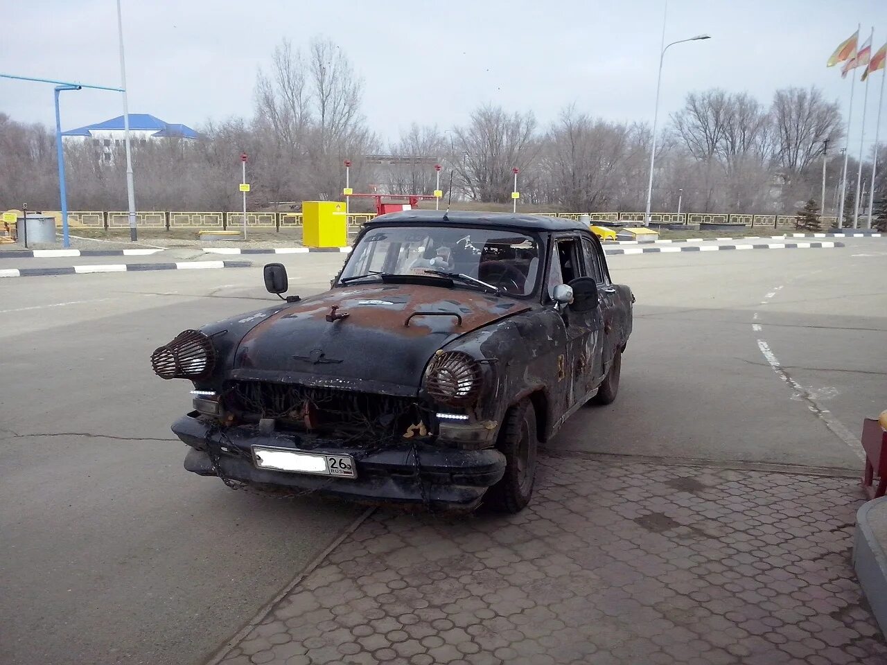 Суровый насколько. Адская Волга ГАЗ 24. Суровые машины. ГАЗ 21 апокалипсис. Суровый автотюнинг Волга.