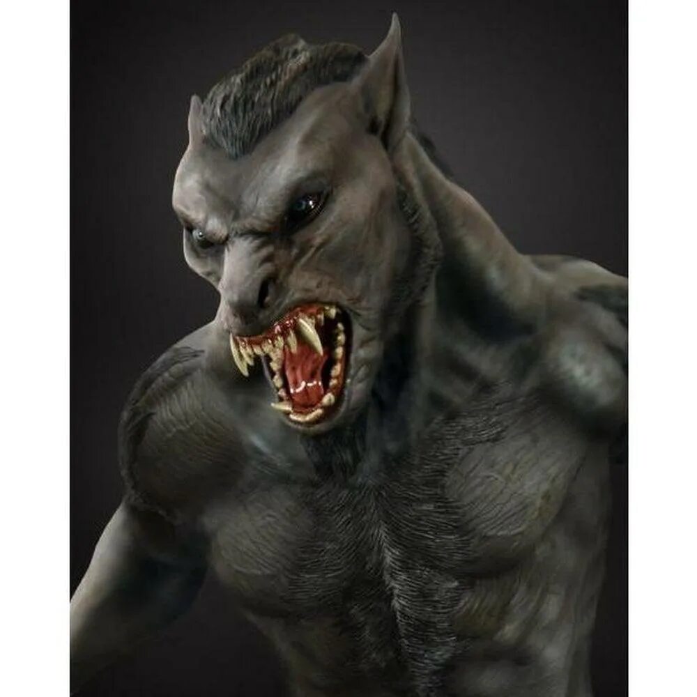 Целладимирон оборотень. Скайрим вервольф и вампир лорд. Гибрид вервольфа и вампира. Гибриды vampire. Полуоборотень получеловек.