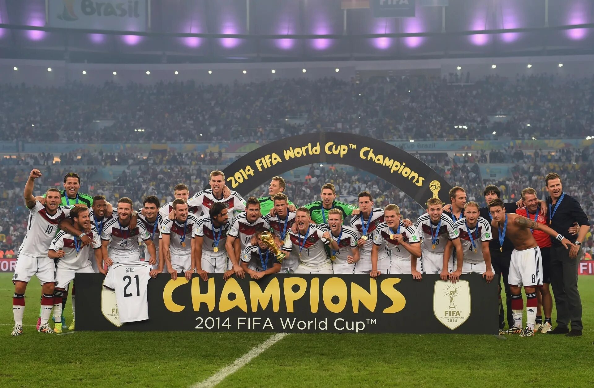 Germany National Team FIFA World Cup 2014. Сколько раз становилась чемпионом сборная команда германии