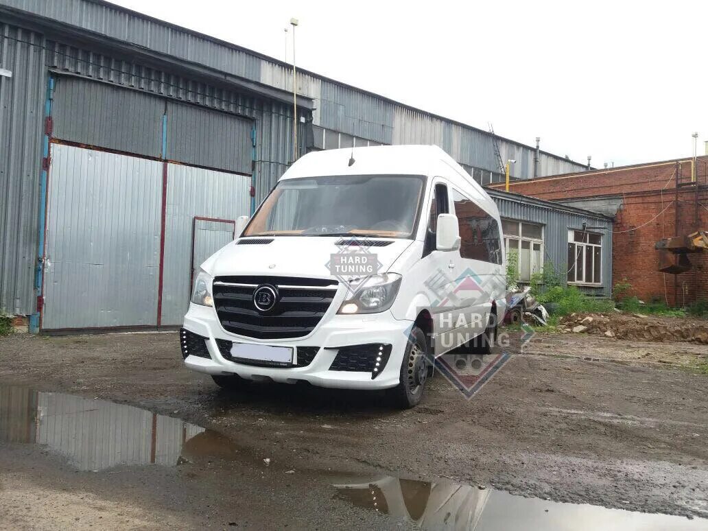 Бампер мерседес 906. Передний бампер maxton mercedes sprinter w906 2013-2018 рестайлинг. спринтер 906 рестайлинг. бампер передний мерседес спринтер 906. мерседес 906 кузов грузовой морда.