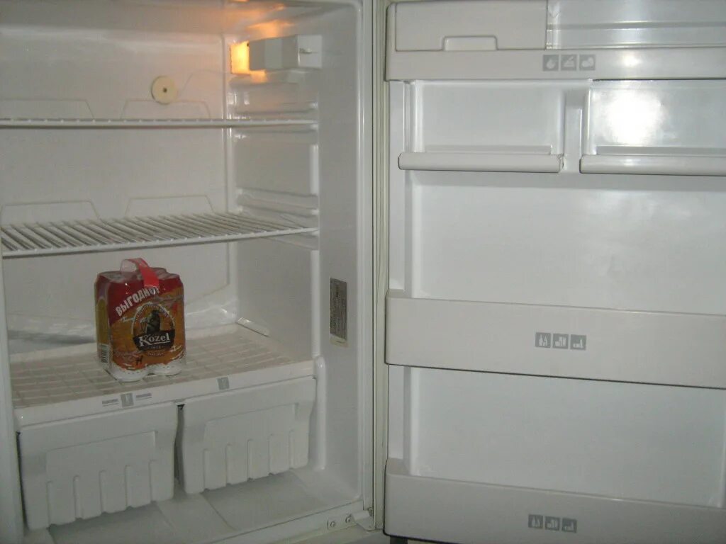 Холодильники 2 камерные ноу фрост. Стинол 104. Stinol 104 Elk. Холодильник Стинол 2 камерный. Стинол 103.