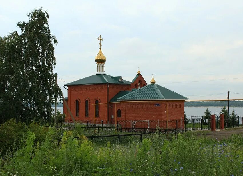 Погода печерском сызранского района самарской. Село Печерское Самарская область Сызранский район. Церковь села Печерск Сызранский район. Печерск Сызранский район. Село Майорское Сызранский район.