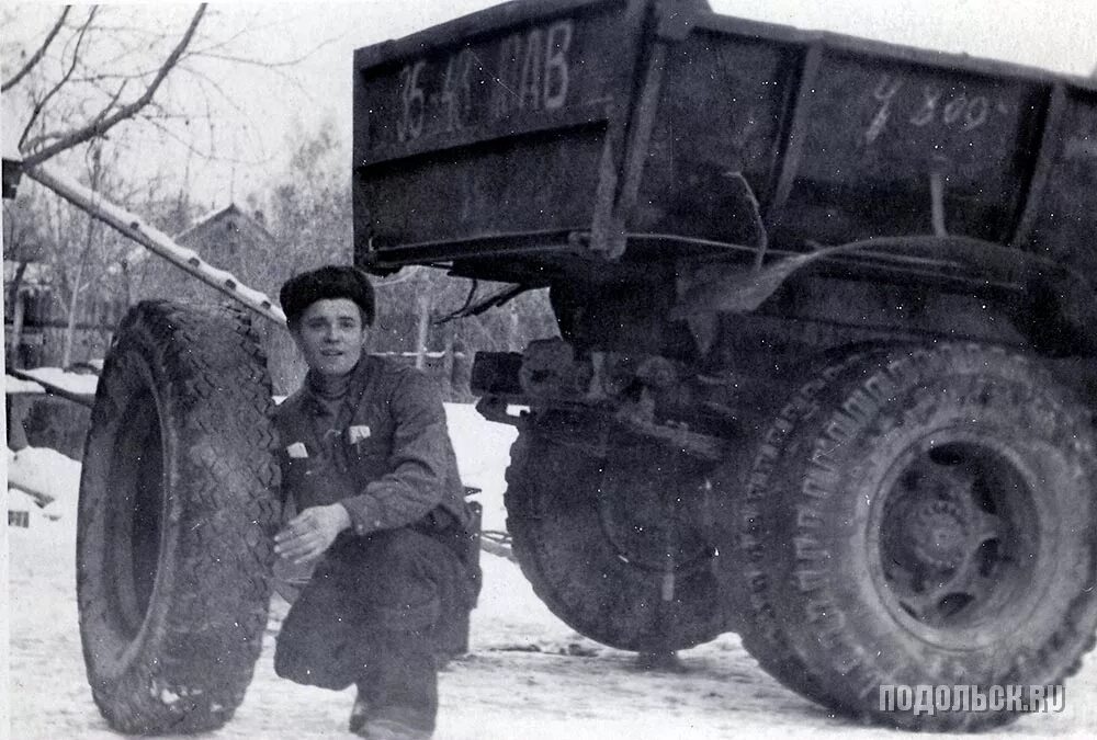 Фронтовая полуторка. Военный водитель. Советский шофер. Военный шофер. Советские шоферы