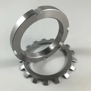 Стопорная гайка