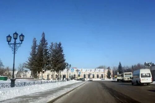 Площадь ишима. Ишим привокзальная площадь. ишим зимой. город ишим зимой. парк в г ишиме.