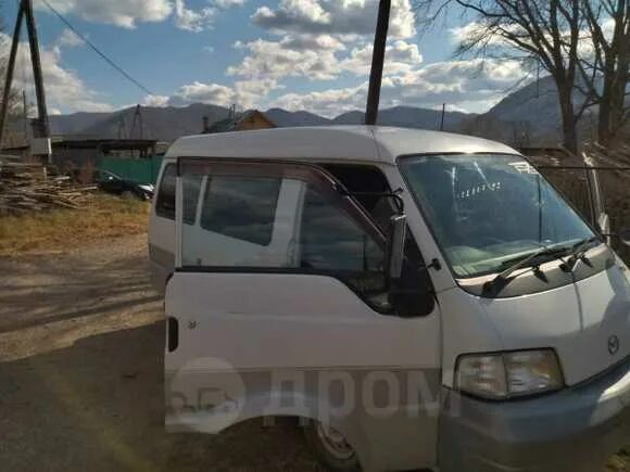 Дром дальнегорск. Mazda Bongo 2004. Мазда Бонго 2004. Mazda Bongo правый руль бортовой.