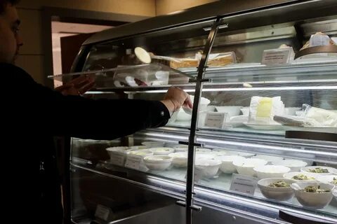 Где недорого поесть в домодедово аэропорт