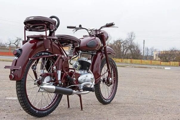 1961 Минск М-101 - экспонат музея 360CarMuseum.com
