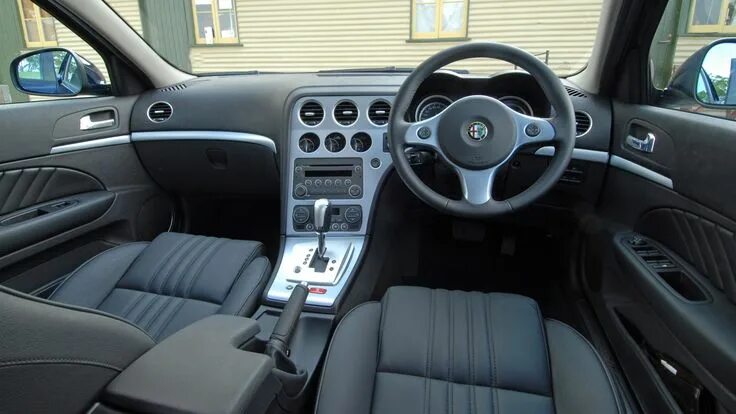 Alfa Romeo 159 -н.в., седан - технические характеристики, модельный ряд, комплек