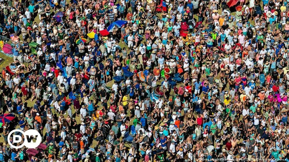 Настоящее население земли. Население планеты. земля и люди. земля - планета людей. население земли.