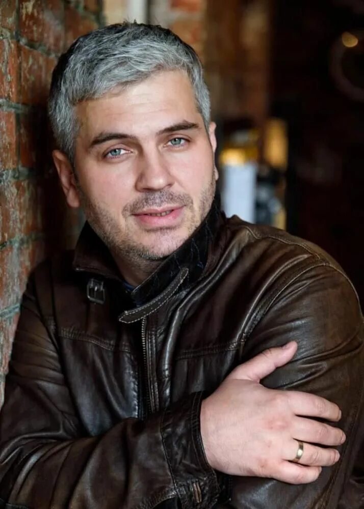 Boris vladimirovitsj pokrovskiy. Boris vladimirovitsj pokrovskiy. Boris vladimirovitsj pokrovskiy. Покровский актер глухарь. Boris vladimirovitsj pokrovskiy.