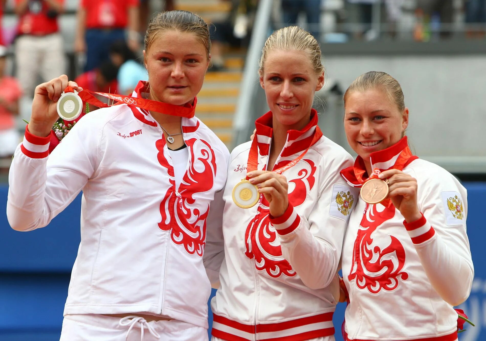 елена дементьева олимпиада 2008. вручение медалей на олимпийских играх. чемпионат европы по фигурному катанию 2022 женщины. фигуристки на чемпионате европы 2022. фигурное катание россия 2022.