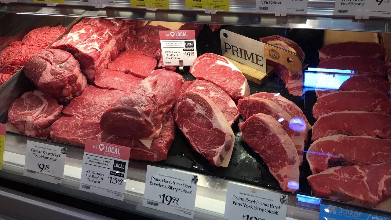 Сколько стоит 5 кг мяса. Американский магазин мяса. Говядина в магазине.