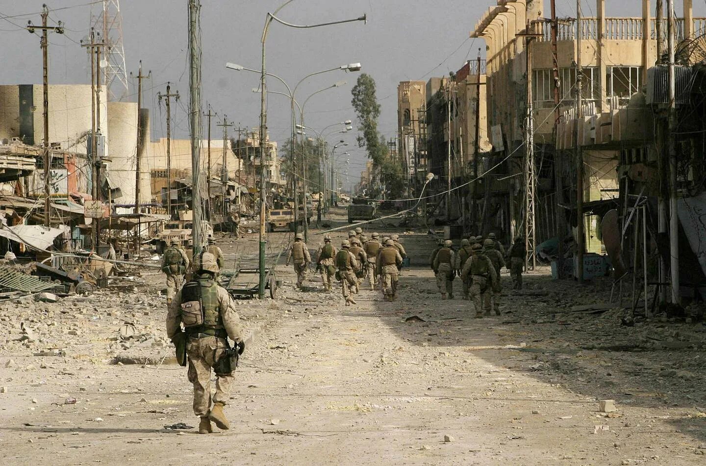 29 апреля 2003 г. Фаллуджа Ирак штурм 2004. Бой за Фаллуджу Ирак 2004.