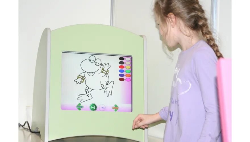 Экран детям. Детский учебно-игровой терминал Волшебный экран. Интерактивный экран для детей. Терминал Волшебный экран. Детский монитор.