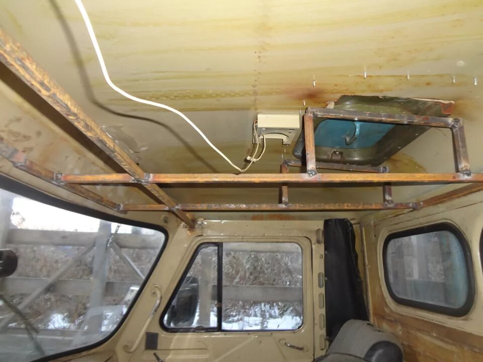 Полку уаз буханку. Верхняя полка на уаз буханка. Полку уаз буханку. Полку уаз буханку. Полка на уаз 469.
