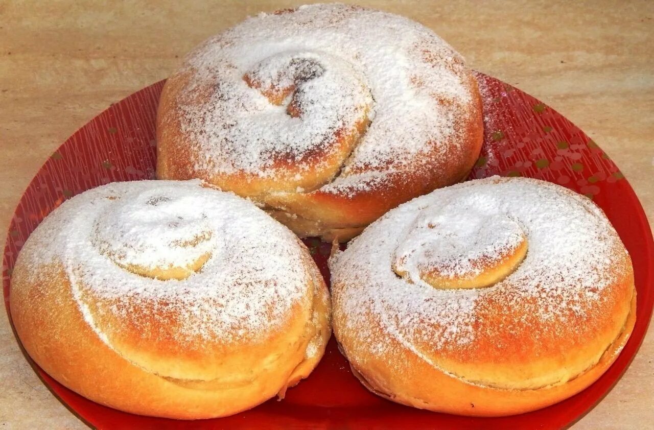 Вкусные булочки. Булочки. Нежные булочки. Аппетитные булочки. Булочки с кремом.