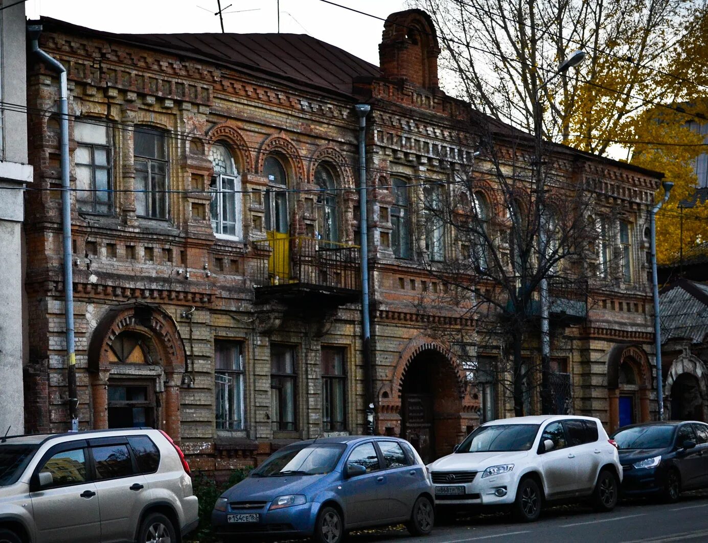 Улица толстого. Самара улица Льва Толстого сам арт. Льва Толстого 83 Самара. Ленинская Льва Толстого Самара. Л Толстого 59 Самара.