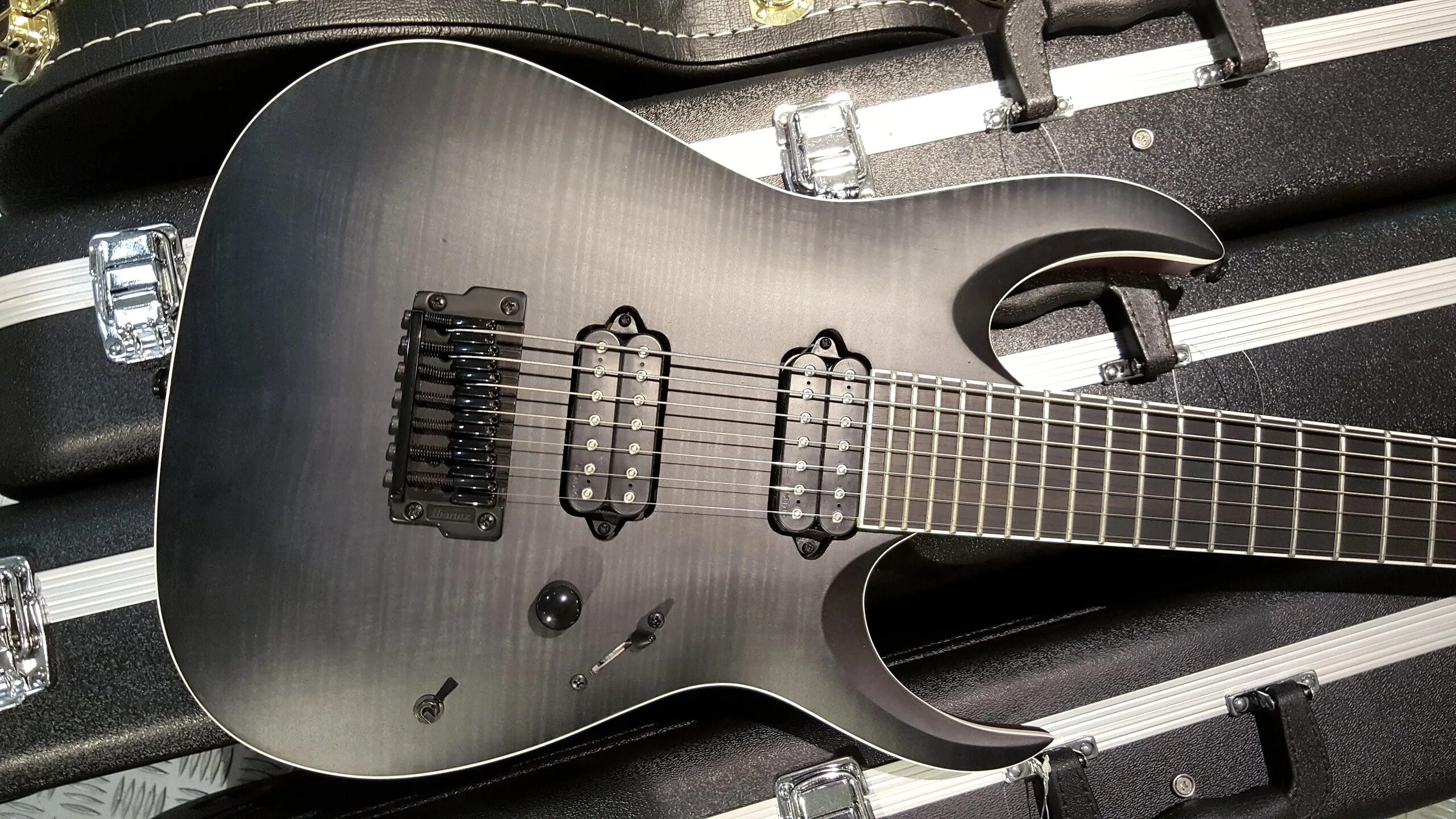 Ibanez 7 string. Ibanez rgaix7fm. ibanez iron label rgaix7fm. ibanez 7. jake bowen ibanez.