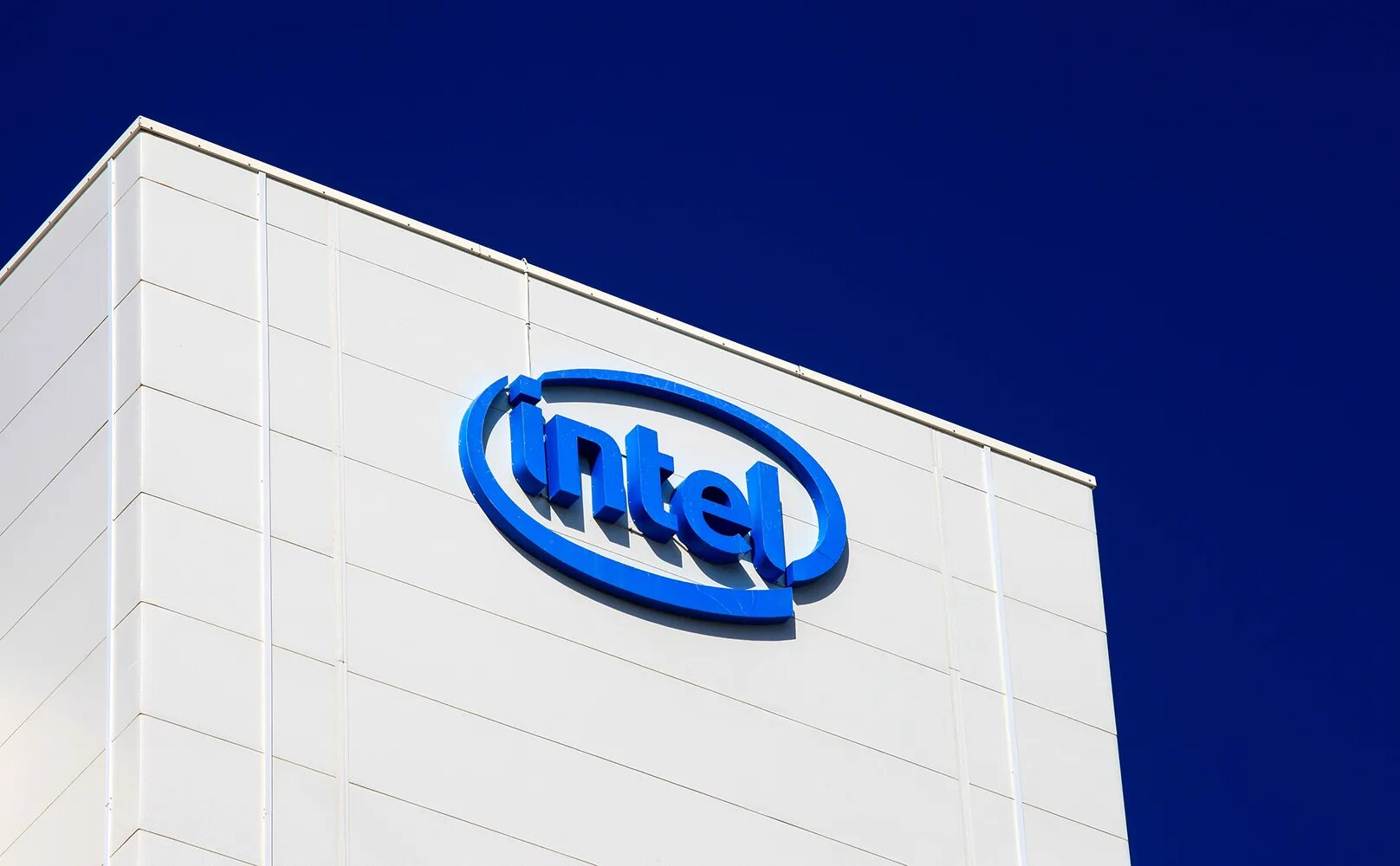 Intel patent. Intel компания. фирма интел. логотип intel. intel здание.