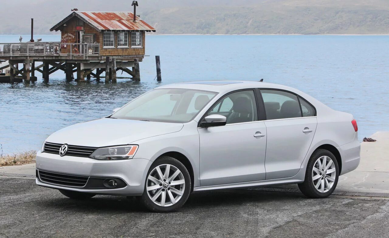 Volkswagen jetta 2011. Фольксваген Джетта 6. Фольксваген Джетта 2011. Volkswagen Джетта 2011. Фольксваген Джетта седан 2011.