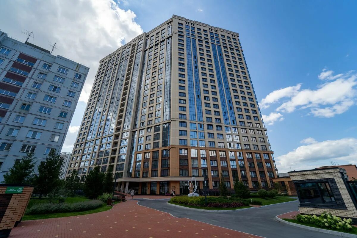 Жк романтика. Бориса богаткова 192а. Бориса богаткова 192а новосибирск. Жк романтика новосибирск. Дом строй новосибирск жк богаткова.
