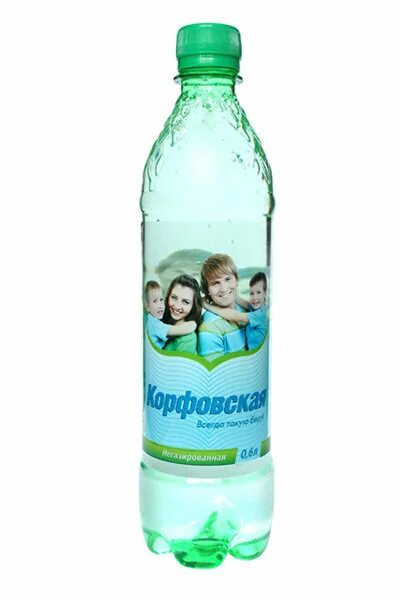 Вода уральские ключи. Горный ключ вода. Вода горные ключи. Горная поляна минеральная вода. Минералка горный источник.