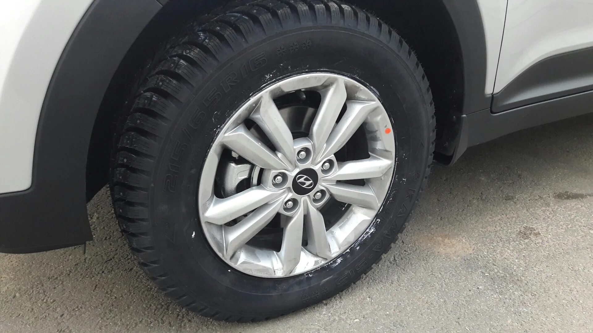 Шины на Хендай Крета 215/65 r16. 225 65 16 Крета Хендай. Хендай Крета резина 16. Резина на Хендай Крета 16 радиус. Резина на hyundai creta