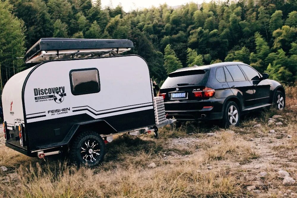 Подвеска караванов. Внедорожный прицеп Караван Maverick 3.0. Внедорожный прицеп Opus Offroad. Прицеп-дача feishen Caravan м330, 2022 года. Подвеска внедорожного кемпера.